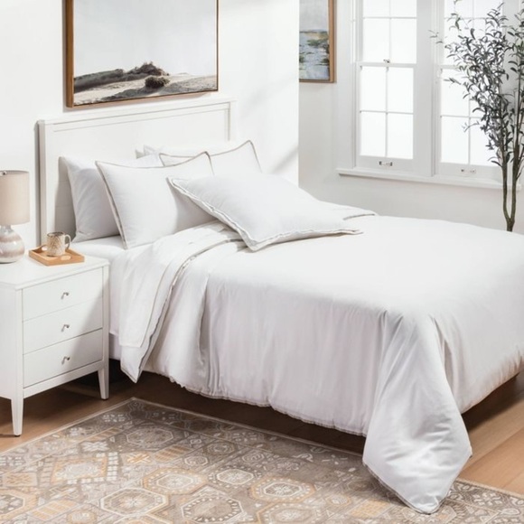 Threshold Hotel Border Frame Bedding Collection Queen White/Birch Border - Picture 6 of 11